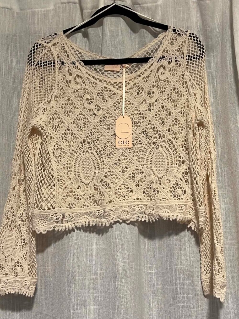GLG Crochet Lace Bell Sleeve Crop Top Size M